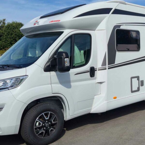 Store occultant pour camping car